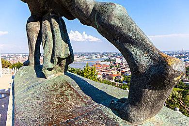 《河洛群侠传2》新情报：主角为男性 剧情在前作20年后